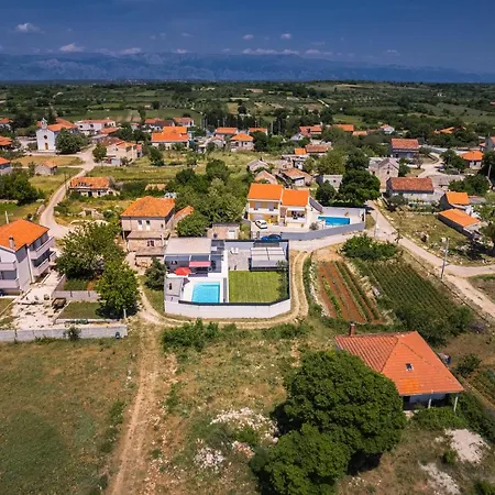 Villa Emanuel