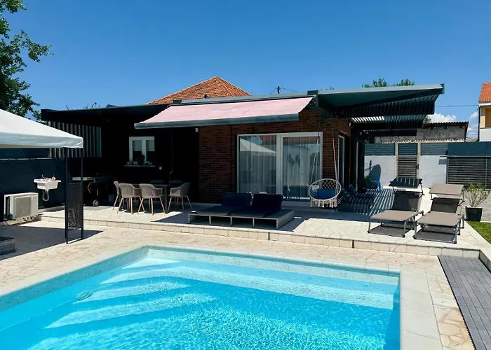 Emanuel فيلة زادار