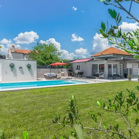 Emanuel Villa Zadar